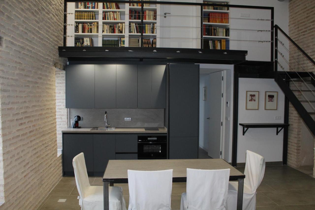 Cozy & Modern Apartment Hombre De Piedra Sevilla Exteriér fotografie